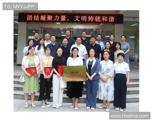 于德豪的奋斗历程与成功秘诀揭秘:从平凡到卓越的成长之路 于德豪的奋斗历程与成功秘诀揭秘:从平凡到卓越的成长之路