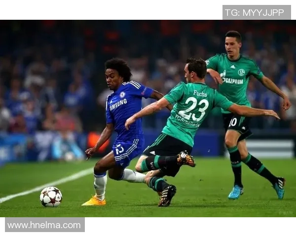 曼彻斯特与沙尔克2011年激战回顾：一场难忘的足球盛宴